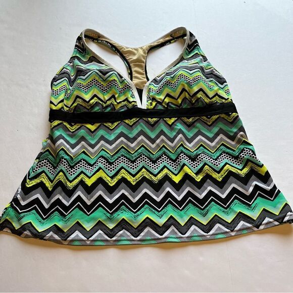 ZeroXposur Other - ZeroXPosur Women's Swim Top Racerback mint green/blk/ylw multi Size 18W